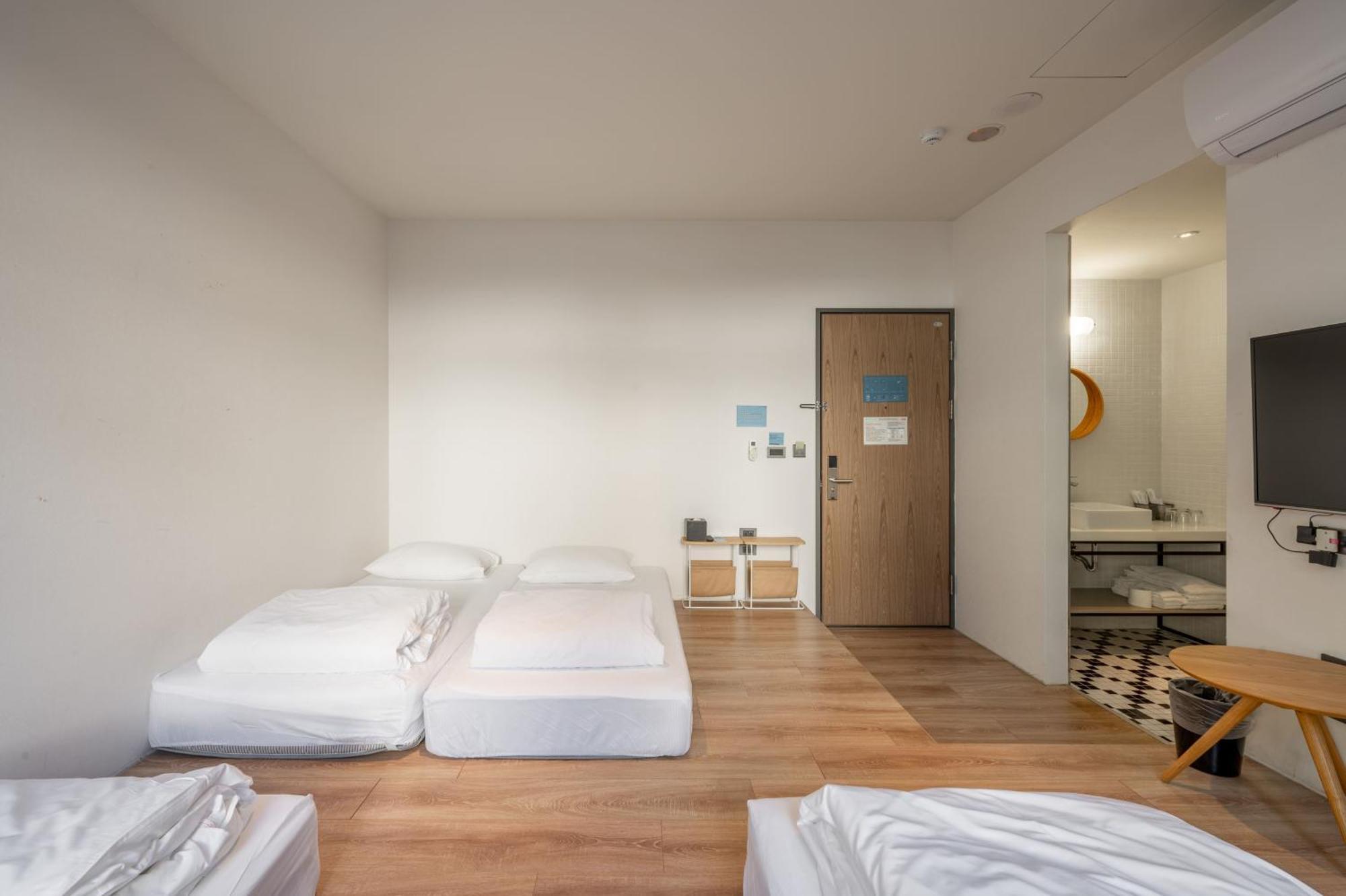 Light Hostel Hualien Extérieur photo