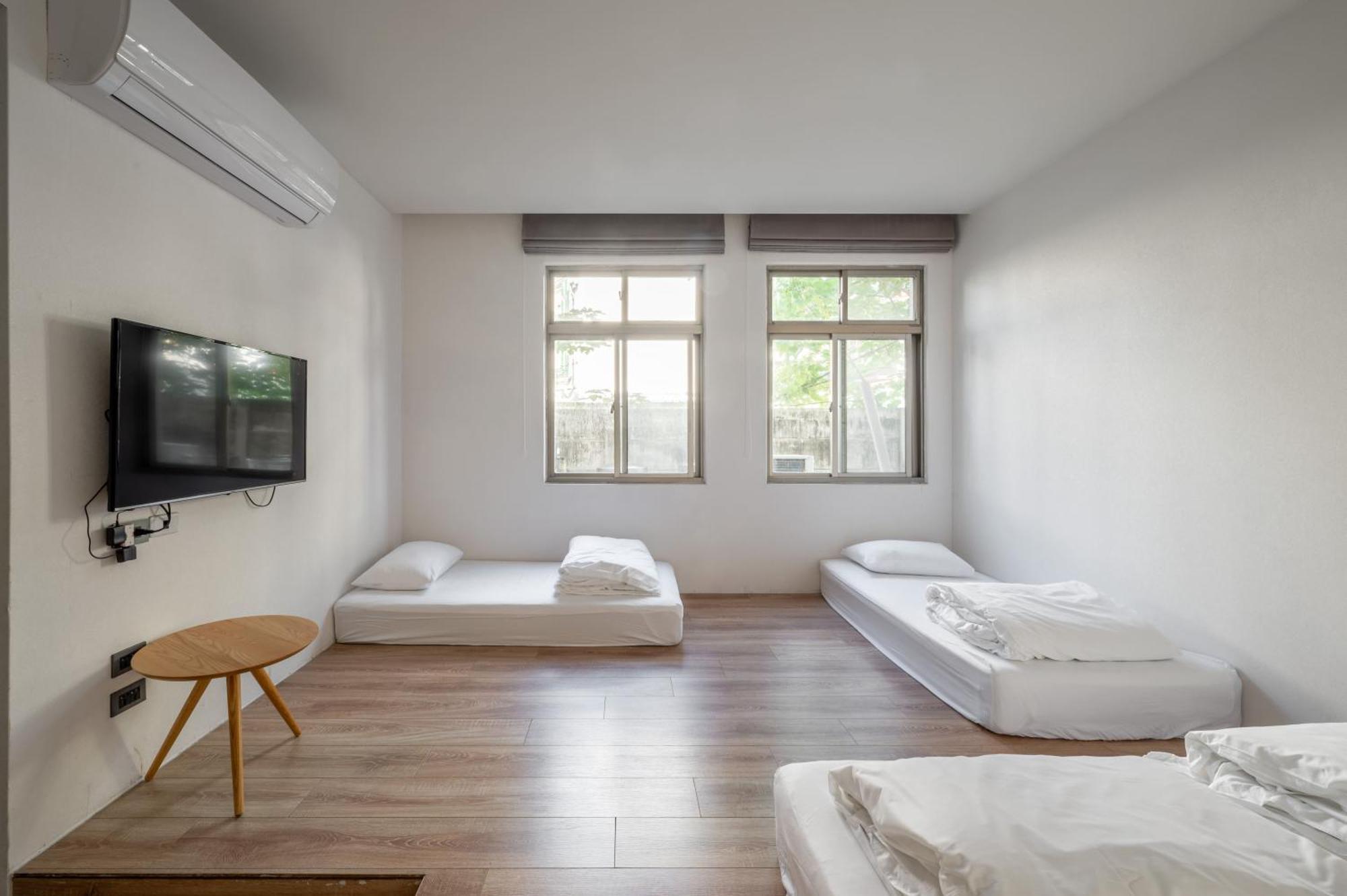 Light Hostel Hualien Extérieur photo